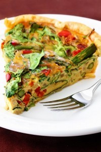 banh quiche cho ngay vu lan duoc che bien dac biet bang cach loai bo bo sua va cac loai dam.