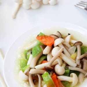 mon chay nam xao ot chuong