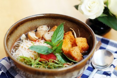 mon chay ngon bun thai chay