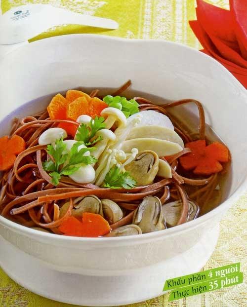 mon chay ngon tu gao lut hu tieu chay