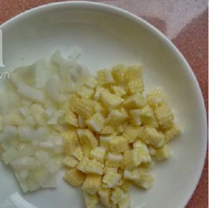 thai hanh tay va ngo bao tu thanh hinh vuong nho