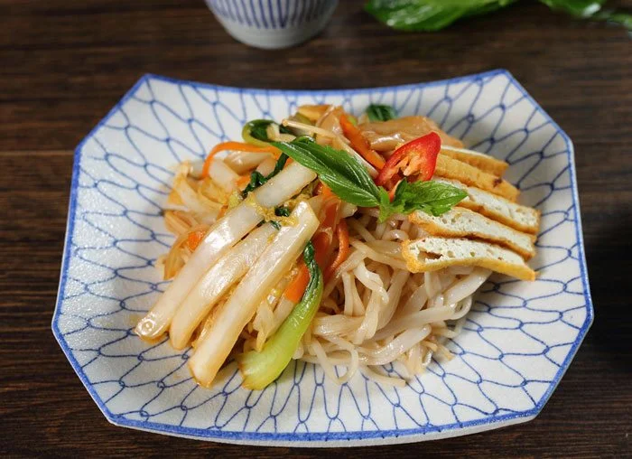 pho xao rau cu