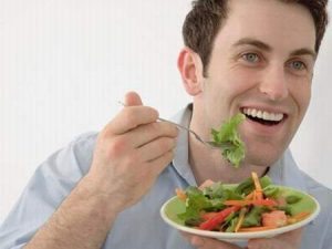 Lý do đàn ông ăn chay nam tính hơn đàn ông ăn thịt