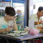 Dân văn phòng rủ nhau ăn chay đầu tháng Bảy