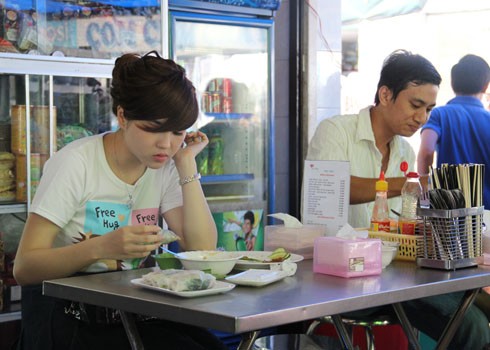 Dân văn phòng rủ nhau ăn chay đầu tháng bảy dan van phong ru nhau an chay dau thang bay
