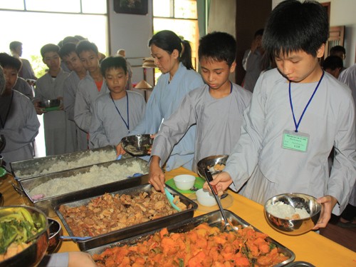 Ă n chay giúp chúng ta trưởng dưỡng lòng từ bi...