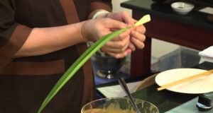 Món chay 47 – Đậu hủ chiên lá dứa